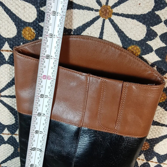 Vince Camuto Women's Amanyir Knee High Boot in Black Leather size 6.5 - Picture 12 of 14